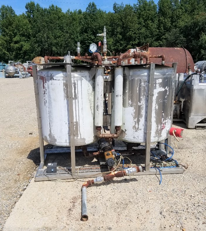 used approx 130 Gallon, Stainless Steel Dish Bottom Dual Tank System (Each tank is approx 130 gallon, 260 gal total). With pump mounted on bottom of frame.  Each is 34